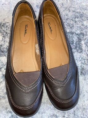Thom McAn Dark Brown Leather Slip-On Loafers